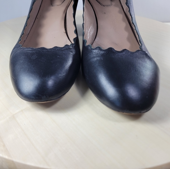 Chloé Lauren Scalloped Block Heel Pumps in Black Leather EU Size 38.5 US… - Picture 8 of 14